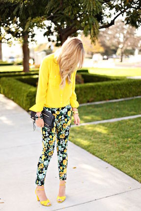 How To Style Printed Pants Like A Pro | elyshalenkin.com | Mind Body Soul Stylist